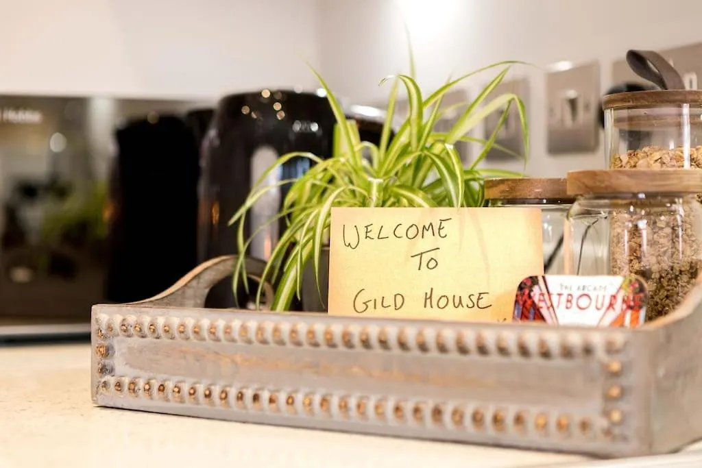 Stylish 1 Bed Apartment In Westbourne With Parking Bournemouth